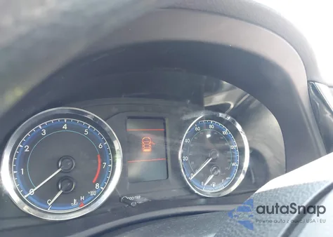 2019 Toyota Corolla Le from USA, damaged, VIN 5YFBURHE9KP923698